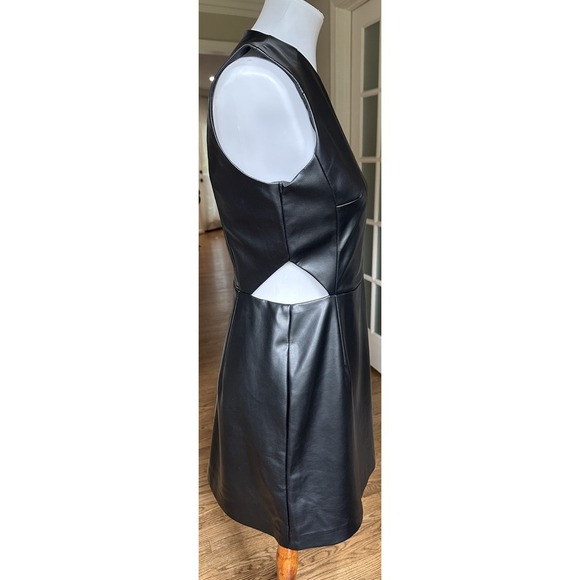French Connection Crolenda Black Faux Leather Cut Out Dress Size 6 NWT - Picture 5 of 8